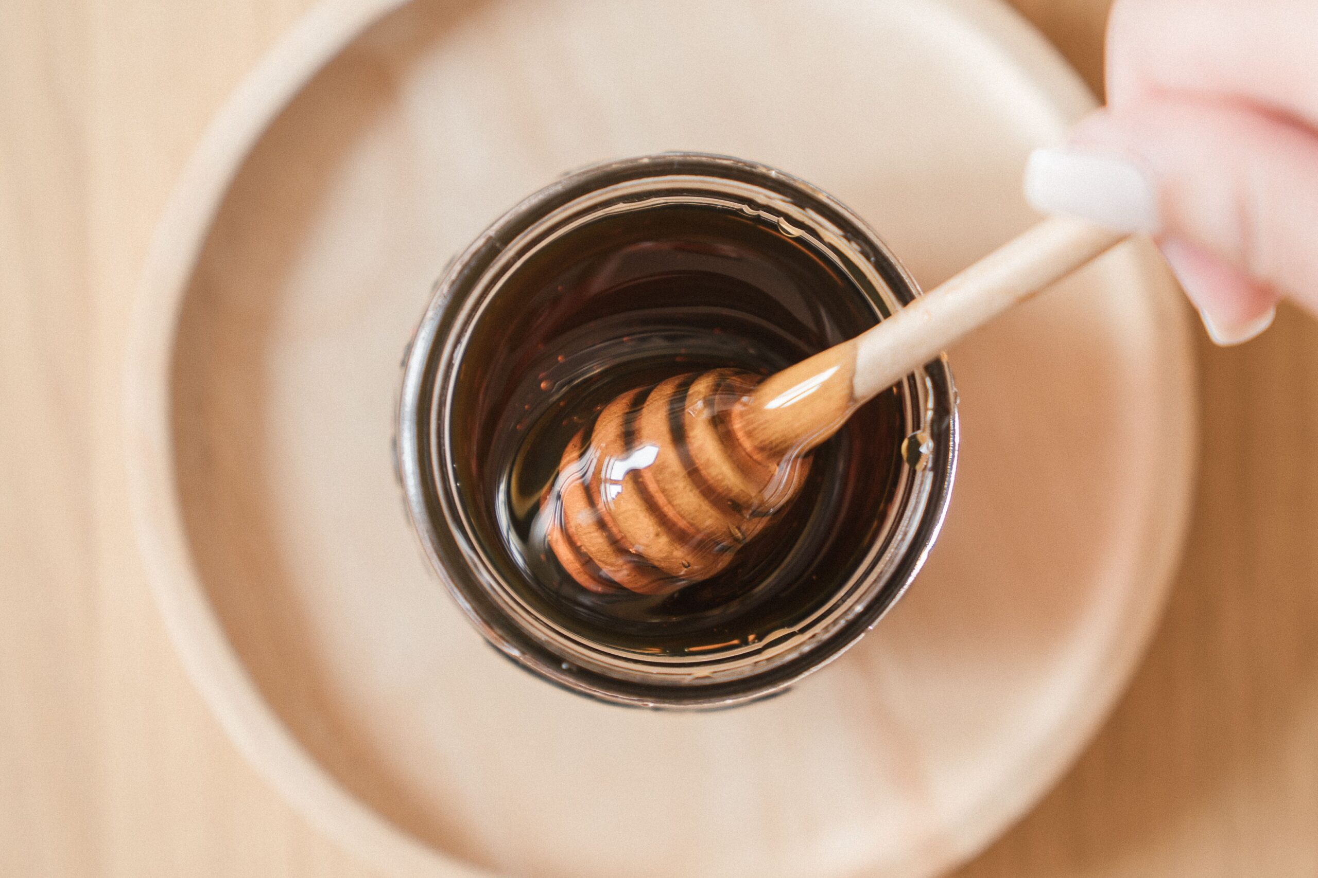 Manuka Honey Benefits – General Healthcare 1 pexels 8805026 scaled