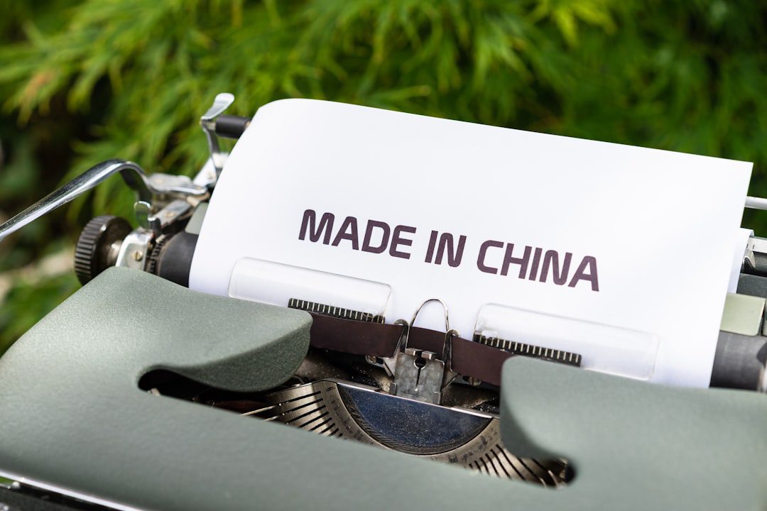 China-Singapore FTA Upgrade Protocol Takes Effect from 1 January 2 中国-新加坡自贸协定升级议定书1日起生效