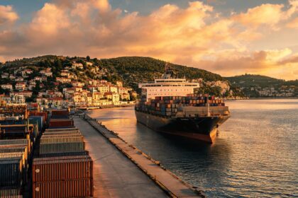 China-Croatia heavy cargo line promises 24-hour response, customised logistics 4 021787919017195ca3041a3a8c2b7f648d1ff1a7e90ae3faf61f6 0