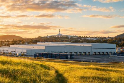 Senlin International Launches First-tier Overseas Warehouse Delivery for China-Canberra Cross-border E-commerce 9 021787919361367846a816464a9af9c0791e0f68a2ce03c103b7f 0